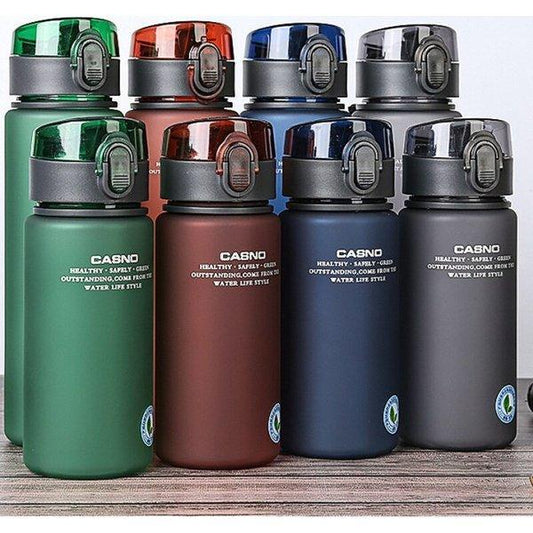 בקבוק מים איכותי שומר קור עם קש